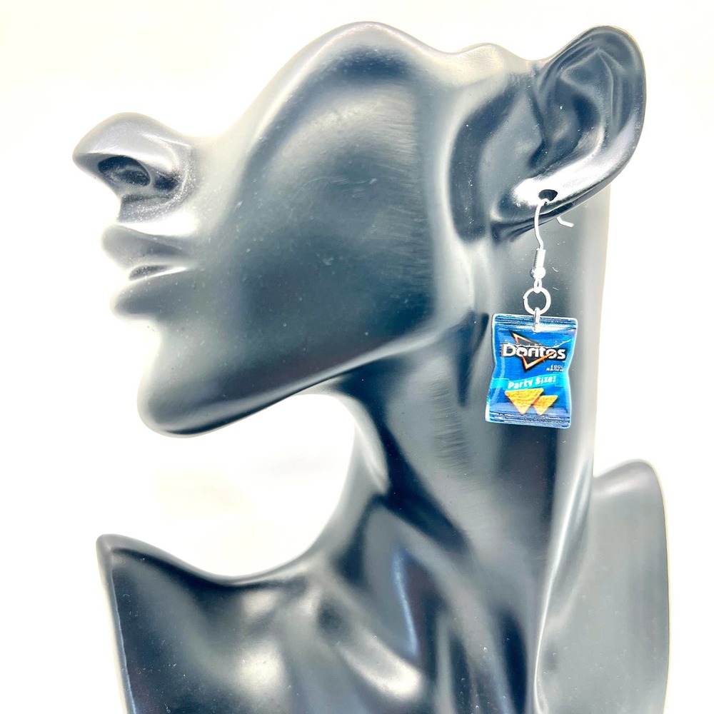 Ranch Doritos Earrings - Potato Chips Earrings - Food Earrings - Teacher Earring - Picture 7 of 8